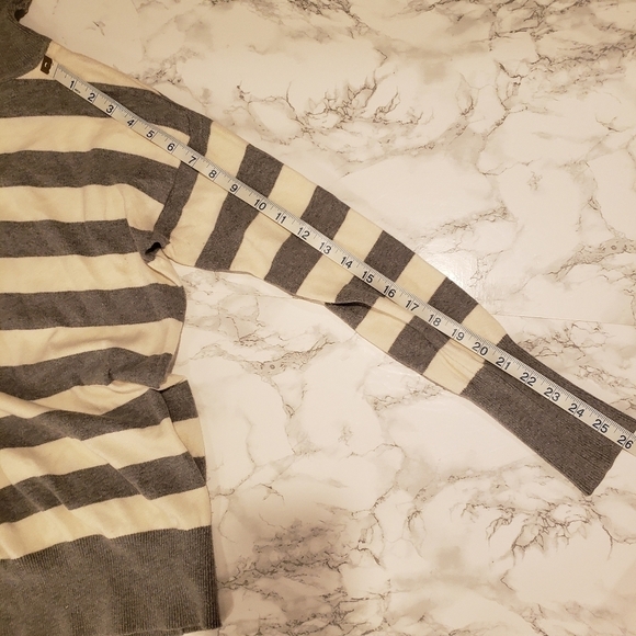 GAP Grey Cream Striped Cashmere Blend Turtleneck - Picture 8 of 8